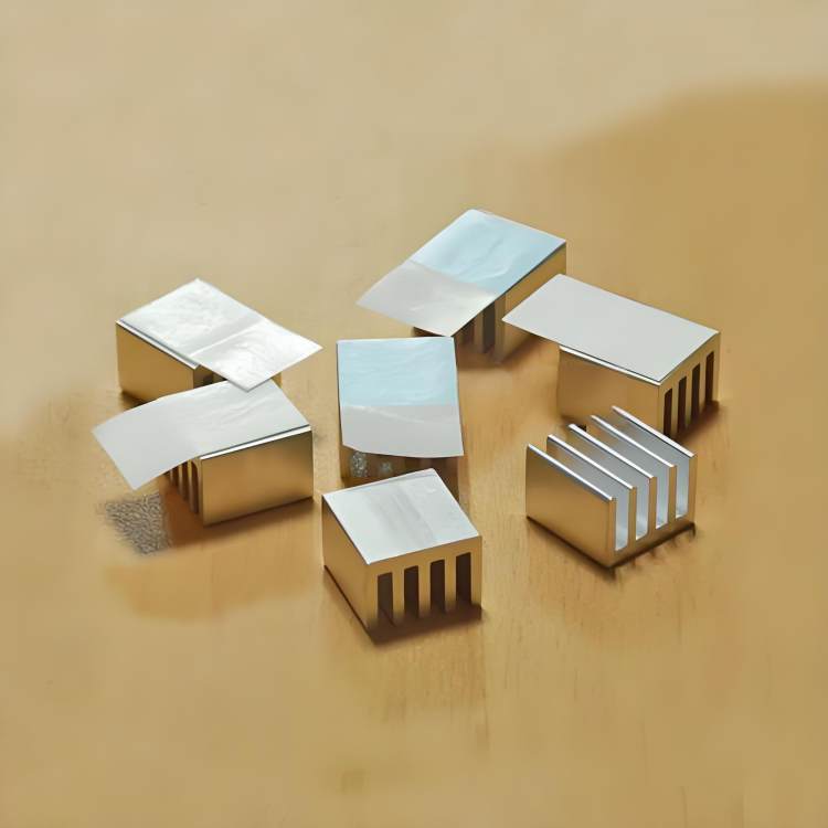 五金沖壓加工的“三板斧”：沖裁、彎曲、拉伸的工藝密碼